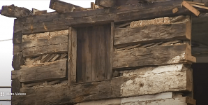 Screenshot_2020-07-27 Demolition uncovers antique log building in Washingtonville(1).png