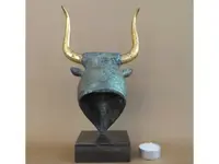 BA-60-2-bull-head-rhyton-800x600.webp