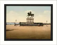 Statue_of_Napoleon_I_Cherbourg_France.webp