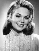 Dyan_Cannon_1950s-cropped.webp