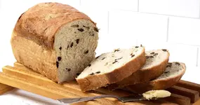 raisin-bread-2.webp