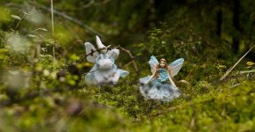 fairies_in_the_woods_by_lilbg_d5juprx-fullview.jpg