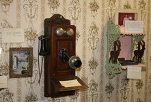 antique_telephone.jpg