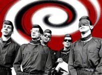 devo23306_wideweb__470x347,0.jpg