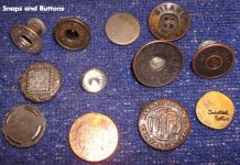 4-20-09 016buttons.jpg