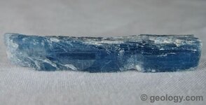 brazil _kyanite.jpg