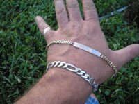 gold braclet4.jpg