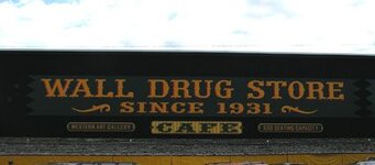 Walldrug.jpg