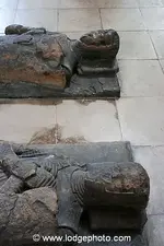 detail-effigies-templar-knights-temple-church-lond-211.webp