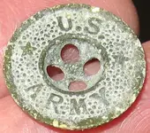 USArmyPantsButton1918.webp