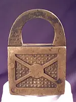 padlock brass patented.webp