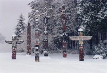 TOTAM_POLES_IN_STANLEY_PARK_BC_CANADA_IN_WINTER.jpg