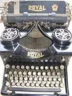 royal typewriter.webp