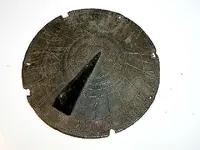 early 18th century sundial pewter.webp