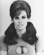 raquelwelch.jpg