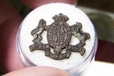 british insignia close up 1 at 75%.JPG