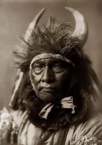 Buffalo-Head-Dress.jpg