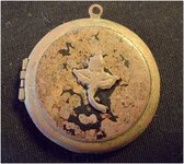 leaf locket 1.jpg