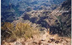 Church site on the Cerro del templo ©@.webp