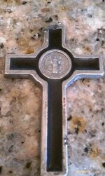 St_Benedict_Cross_Back_Irvine_Reginal_Park_060311.jpg