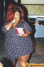 000946-fat-overweight-black-woman-with-huge-red-hair-eating-kfc-chicken11_jpg_1299771804.jpg