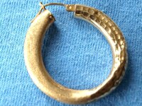 earring1.jpg