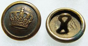 button_WW1-era_German_Imperial-crown_1-piece_low-convex_broad-rim.jpg