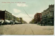 Pittsburg Kansas Broadway Looking South 1908.webp