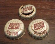 Schlitz Pop Top Caps - Not Dated.jpg