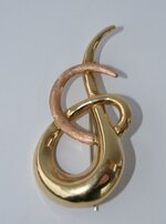 gold brooch 8-4-2012.JPG