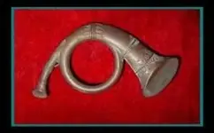 Confederate bugle insignia.webp