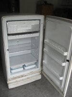 Antique GE Fridge 2.JPG