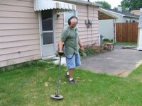 Chris_Detecting_our_yard_and_Rose_and_Shilo_self_portrait_004[1].JPG