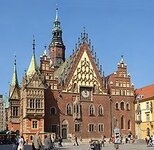 220px-Wroclaw-Rathaus.jpg