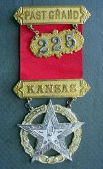 insignia_ladder-badge_Fraternal_IOOF_International-Order-Of-Odd-Fellows_Kansas_Ebay.jpg