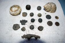 Lead Button & Musket Balls (1).JPG