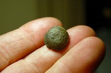 Lead Button & Musket Balls (17).JPG