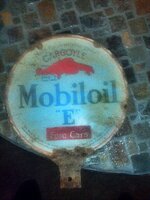 mobiloil gargoyle sign march 30 2013.jpg