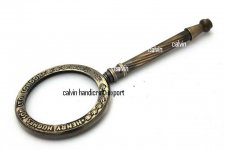 Magnifying glass..jpg