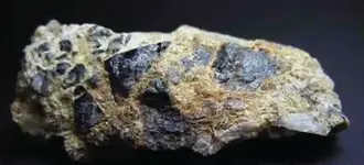 beryllium-rock.webp