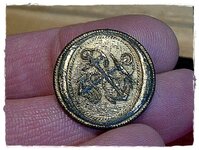 1825 Royal Navy Pursers Button 001.jpg