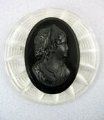 clear-bakelite-cameo-brooch.jpg