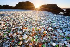 L-sea-glass-beach-mendecino-coast-20130111_0213.jpg