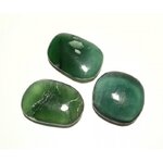 green kyanite pocket stone(sm) 005-700x700.jpg