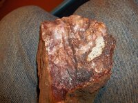 Red Purple rock 001.JPG