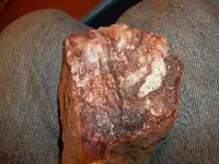 Red Purple rock 001.webp