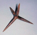 caltrop_WW2era_British_SOE_OSS_SAS_ebaycaltrop1.jpg