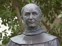 statue-of-father-junipero-serra-spanish-franciscan-missionary-san-diego-mission.webp