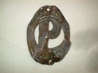 peerless headbadge 001.jpg