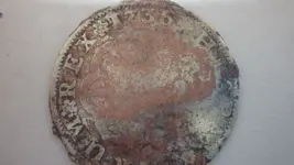 clay coins cleaned 012.webp